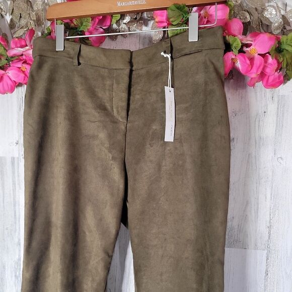 NWT Drew Faux Suede Pant - Picture 3 of 13